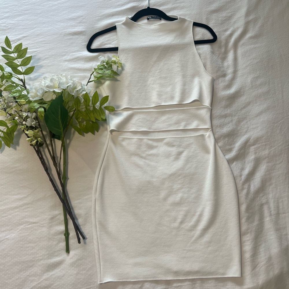 Zara Cut Out Dress - NEW collection